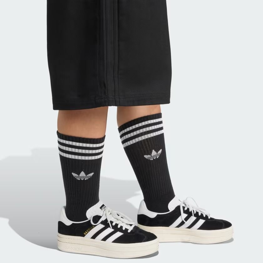  Quần short jean adidas Firebird Utility Jort Nữ - JX7592 