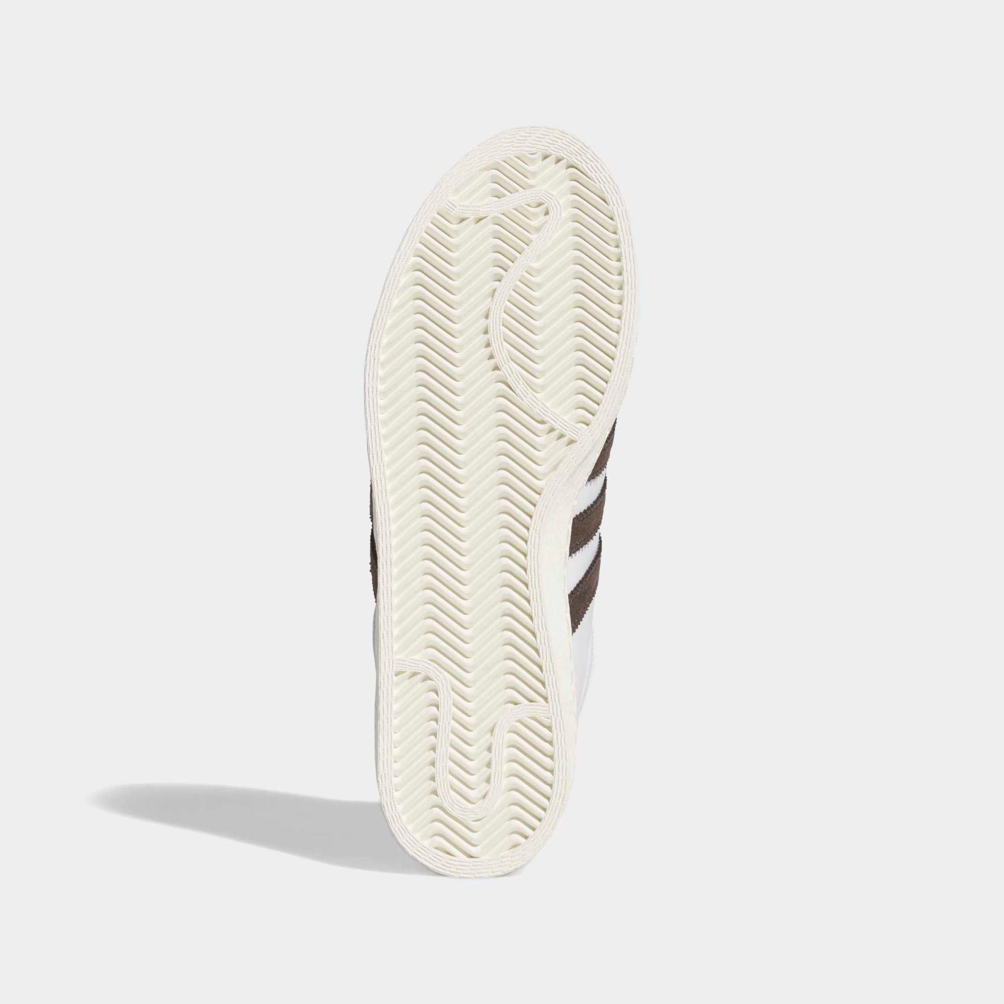  Giày bóng rổ adidas Jabbar Hi Unisex - JP6497 