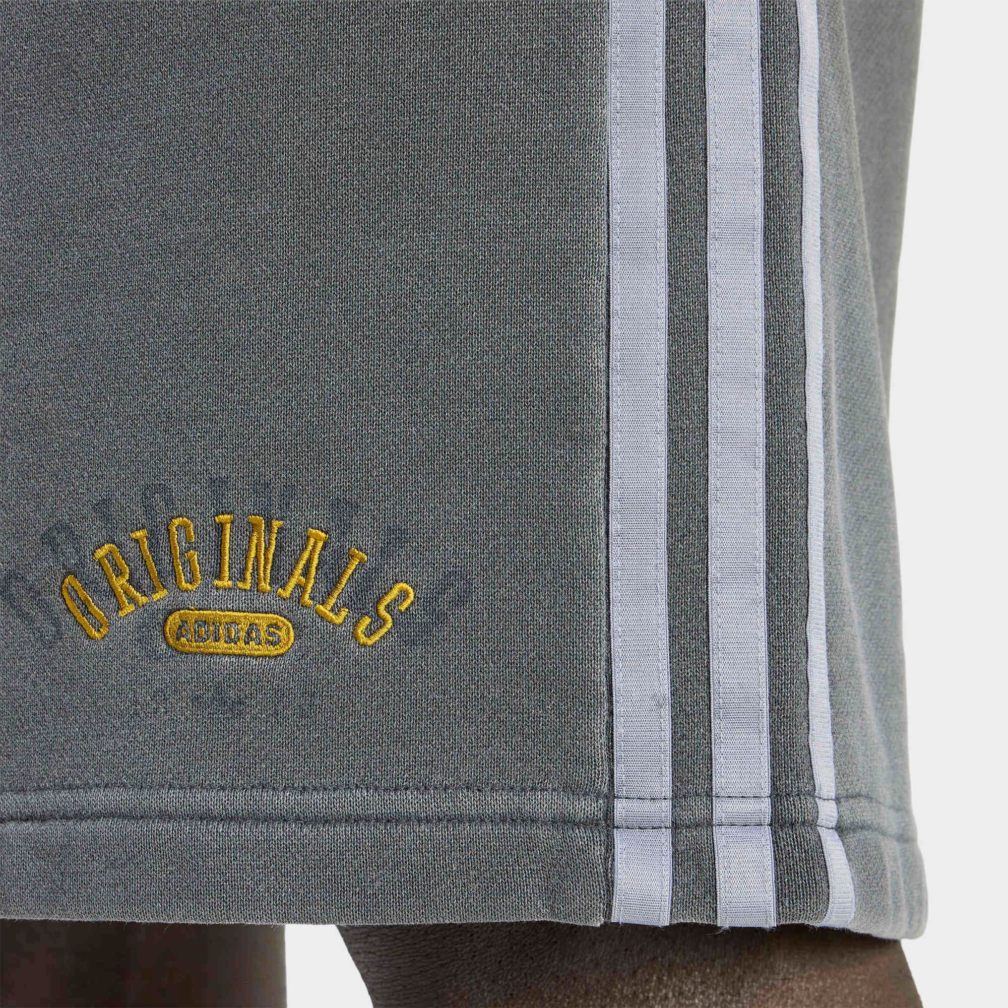  Quần short bóng rổ adidas Washed Graphics Basketball Nam - KU6882 