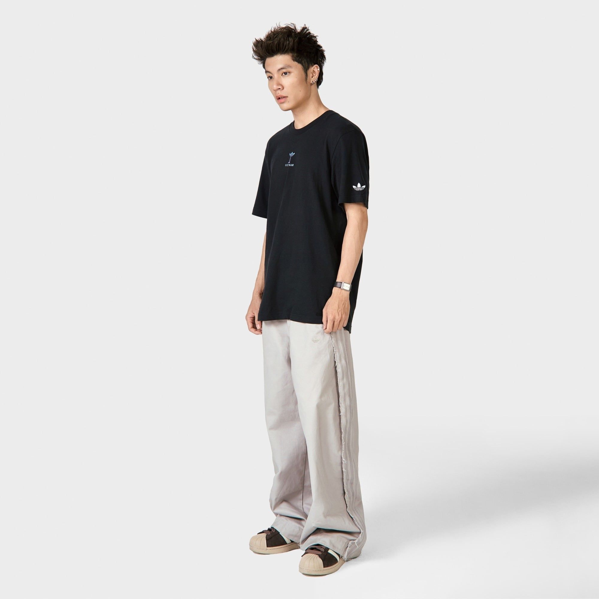  Áo T-shirt adidas VIETNAM Graphic Tee Nam - KM9724 