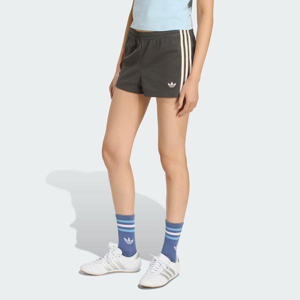  Quần short adidas Nữ - KU9205 