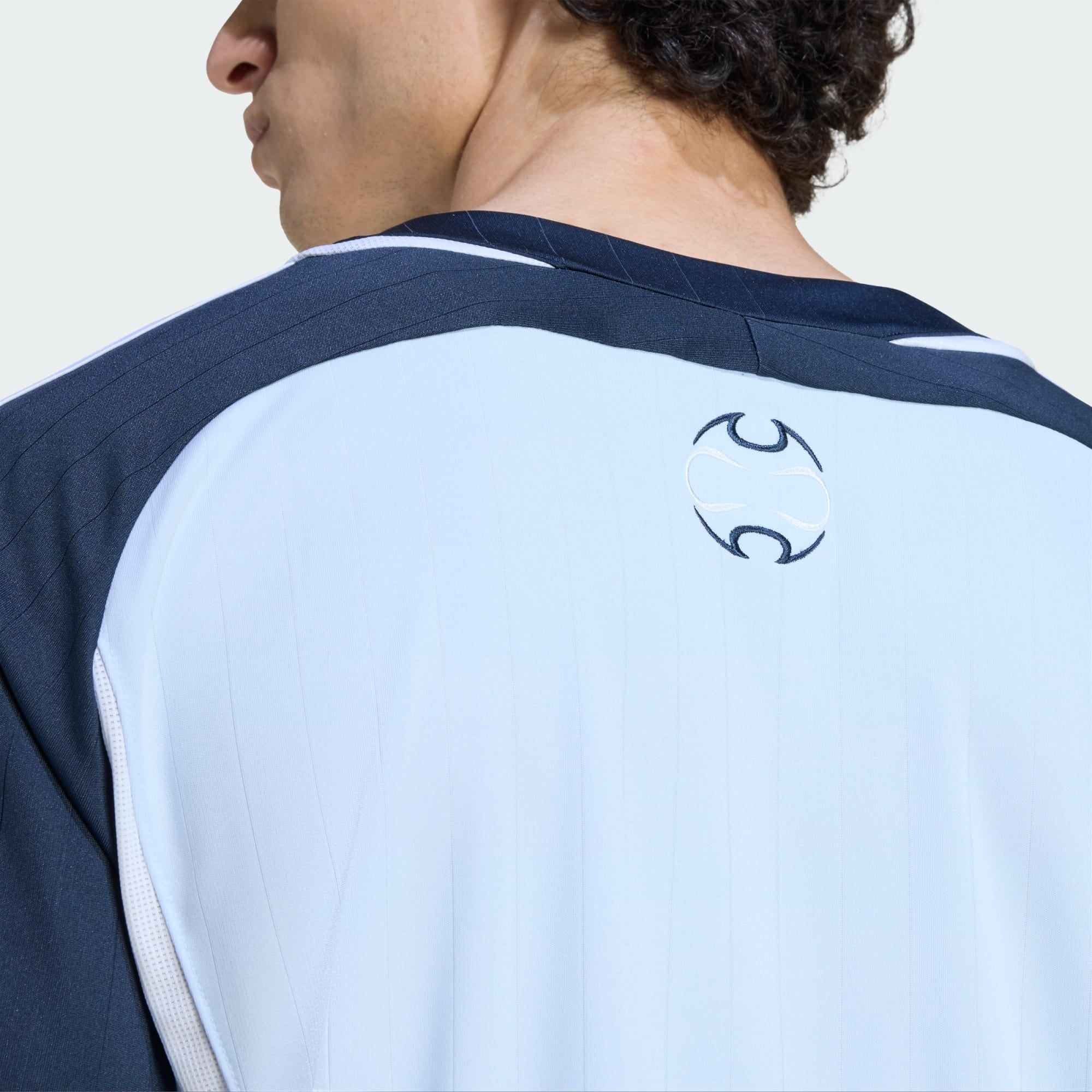  Áo T-shirt adidas Teamgeist Graphic Tee Nam - KD5849 