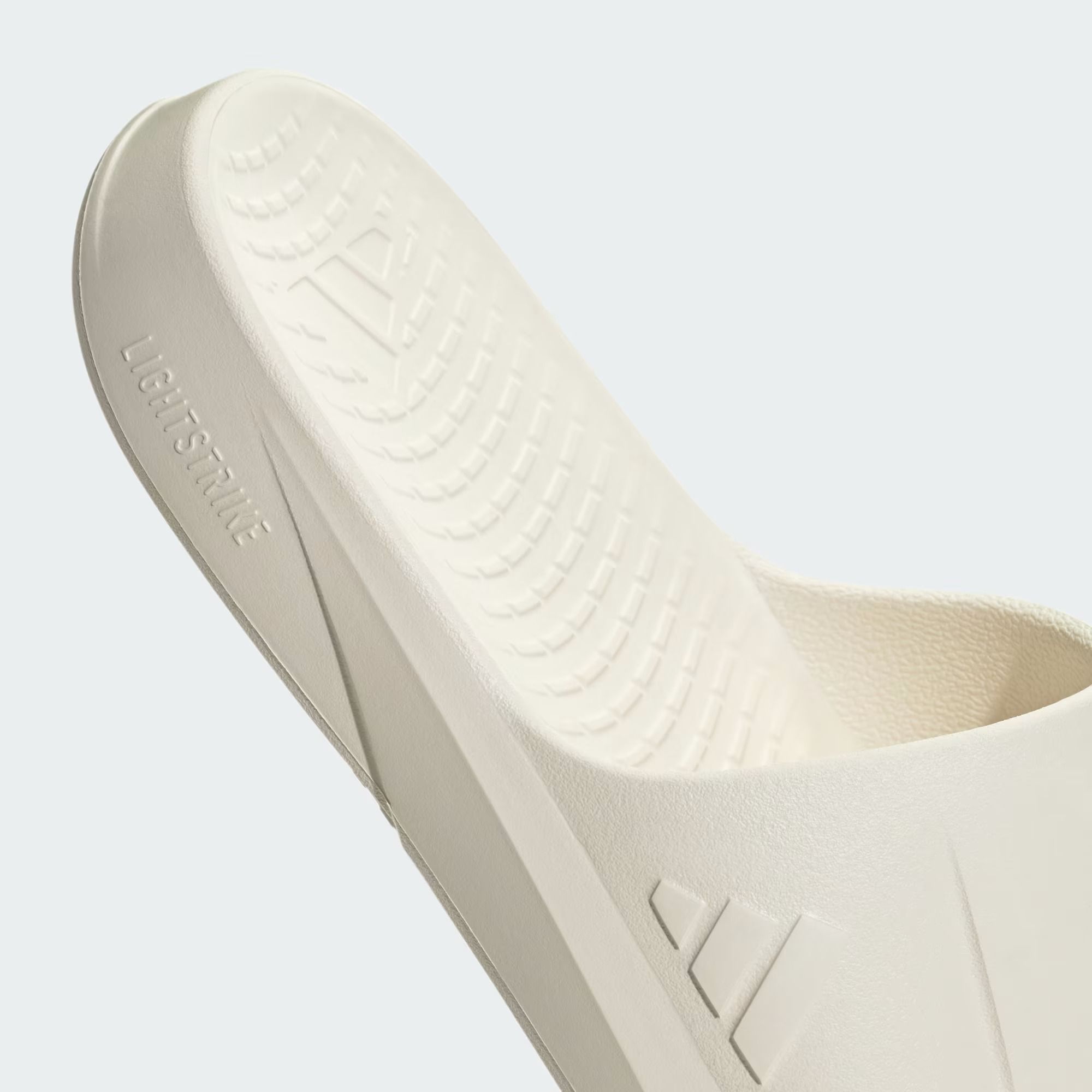  Dép quai ngang adidas Lightshift Unisex - HQ2425 