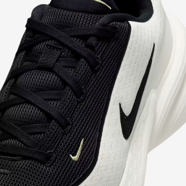  Giày thời trang Nike Uplift Sc Nam IB2765-100 