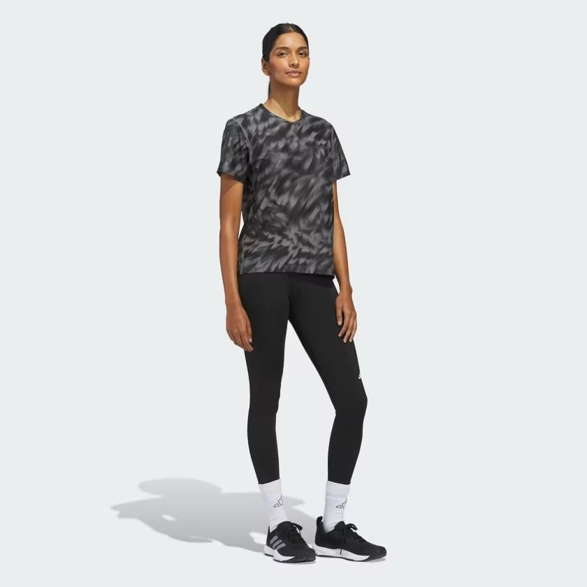  Áo T-shirt chạy bộ adidas Own the Run Allover Nữ - JZ5474 