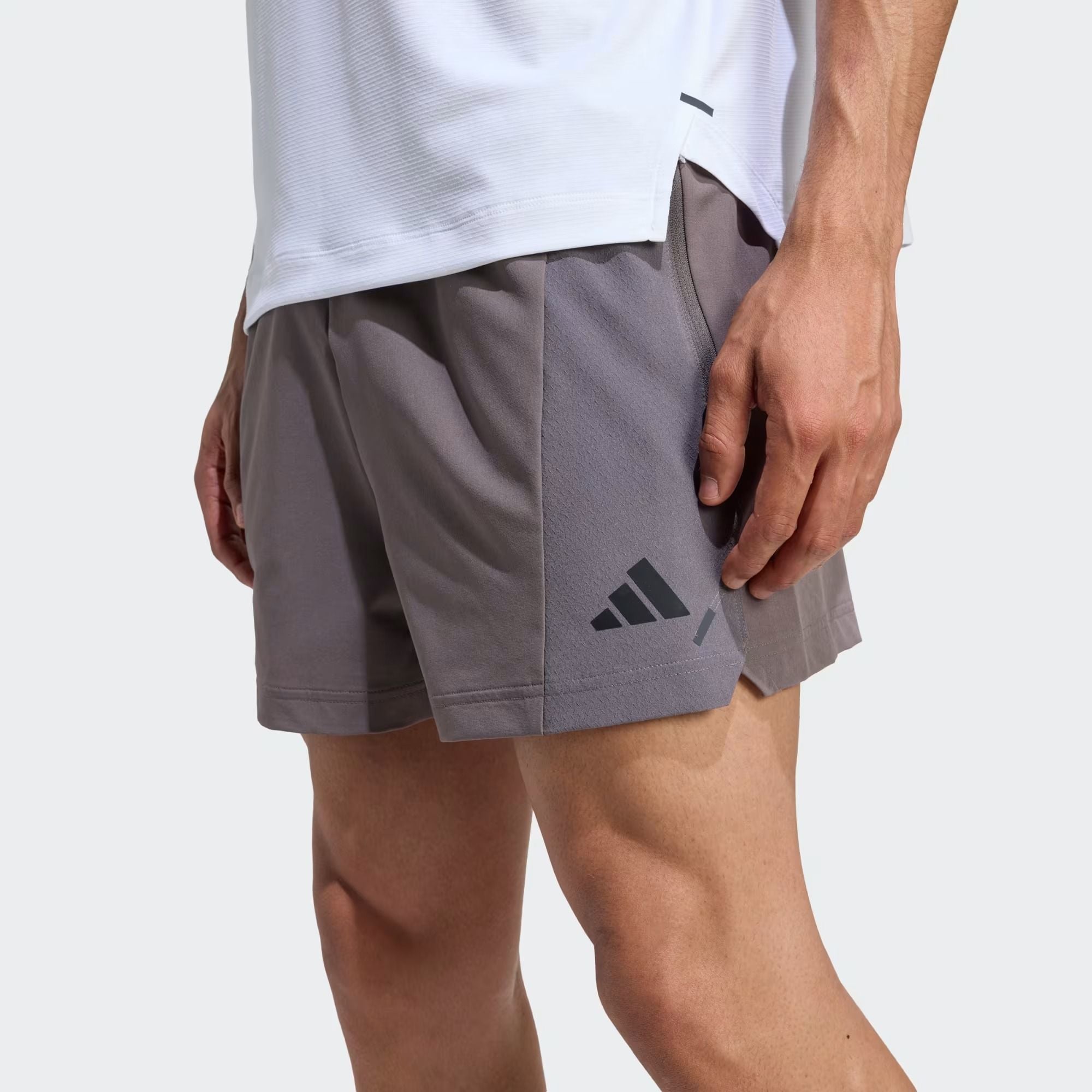  Quần short tập luyện adidas PrimeLift Nam - KD0296 