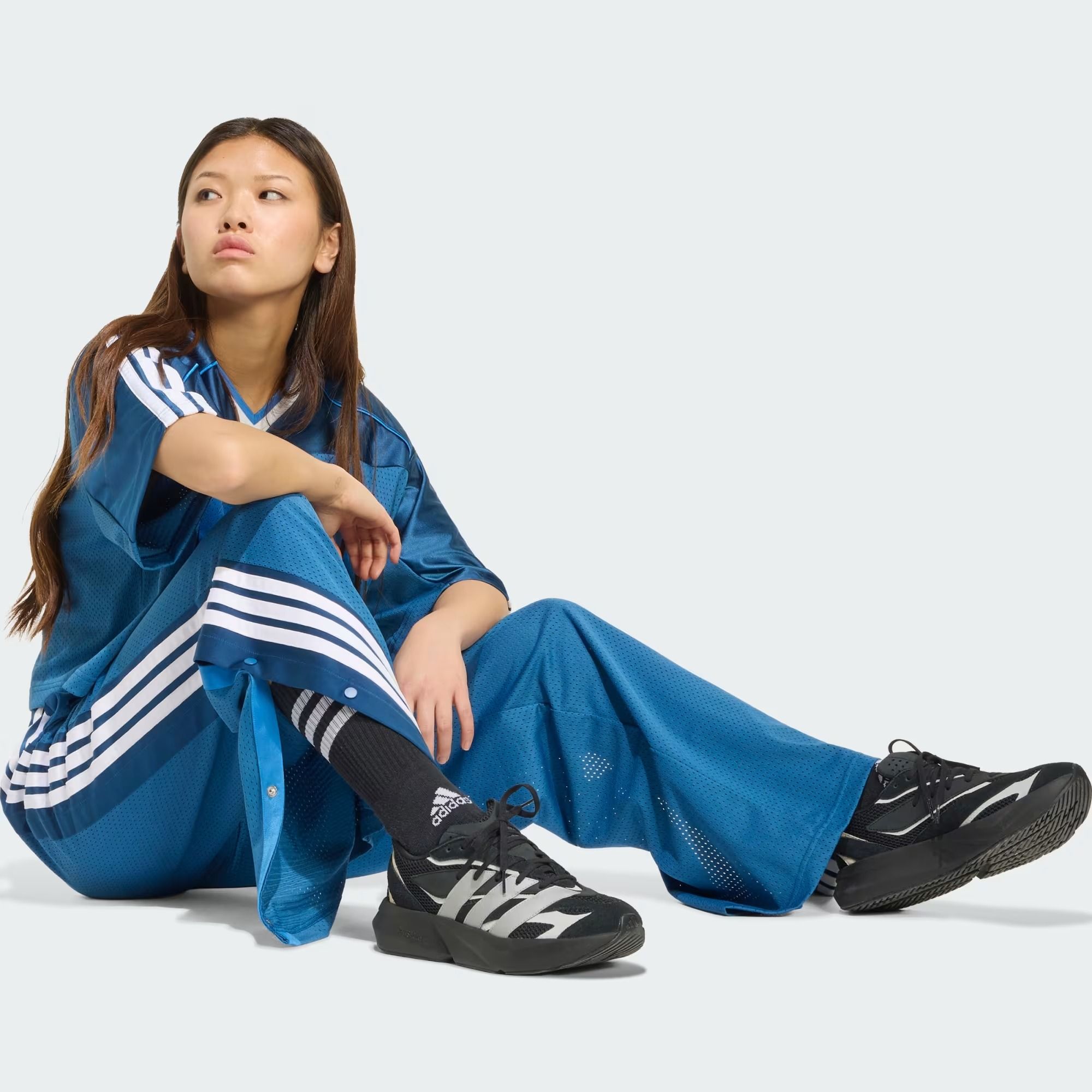  Áo T-shirt adidas Stadium Nữ - JZ1068 