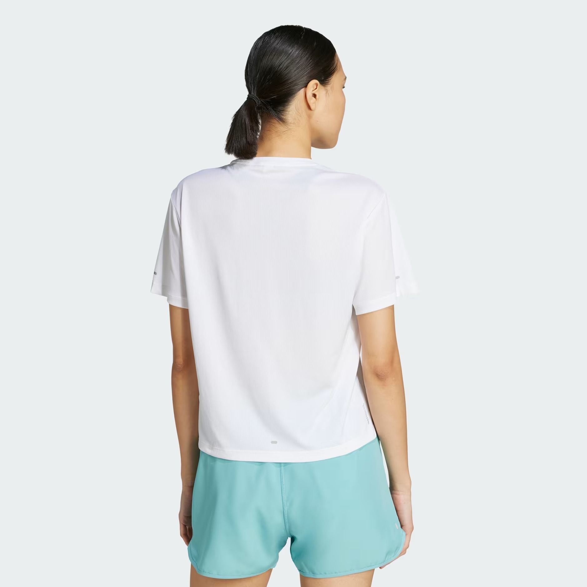  Áo T-shirt chạy bộ adidas Adi365 Essentials Brand Love Nữ - JN6137 