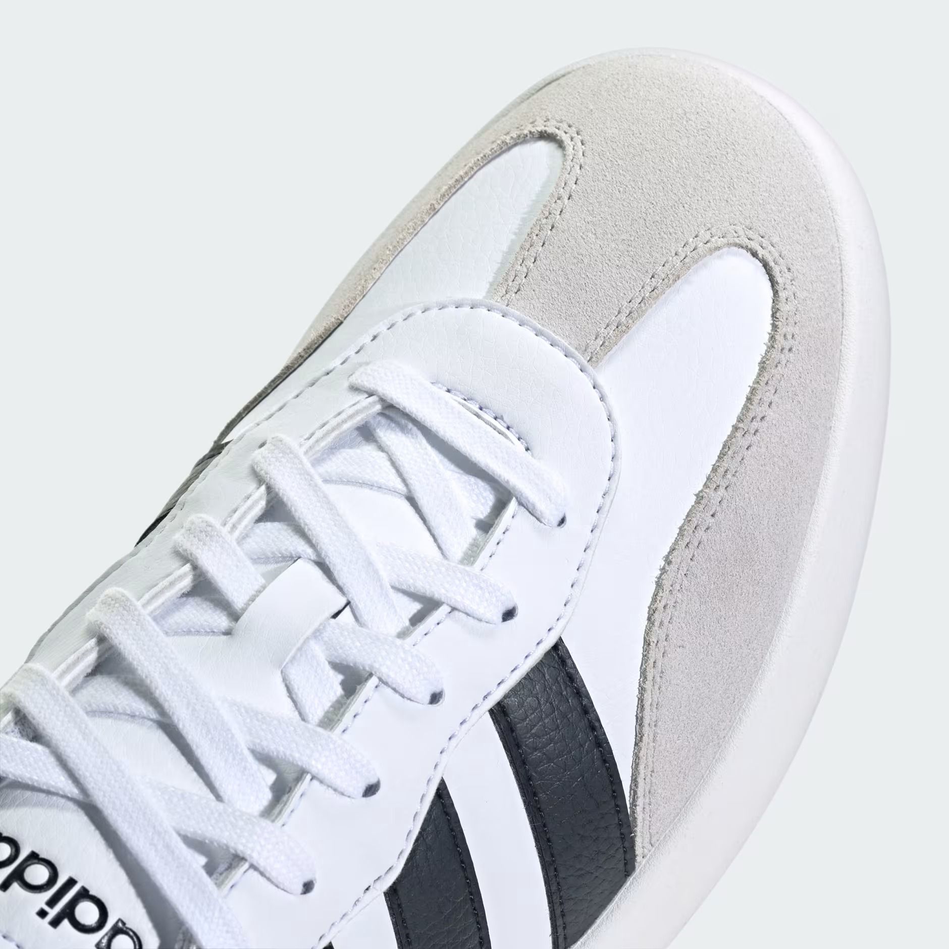  Giày thời trang adidas Barreda Nam - JI2306 