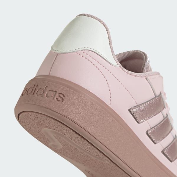  Giày thời trang adidas Courtblock Nữ - IG6882 