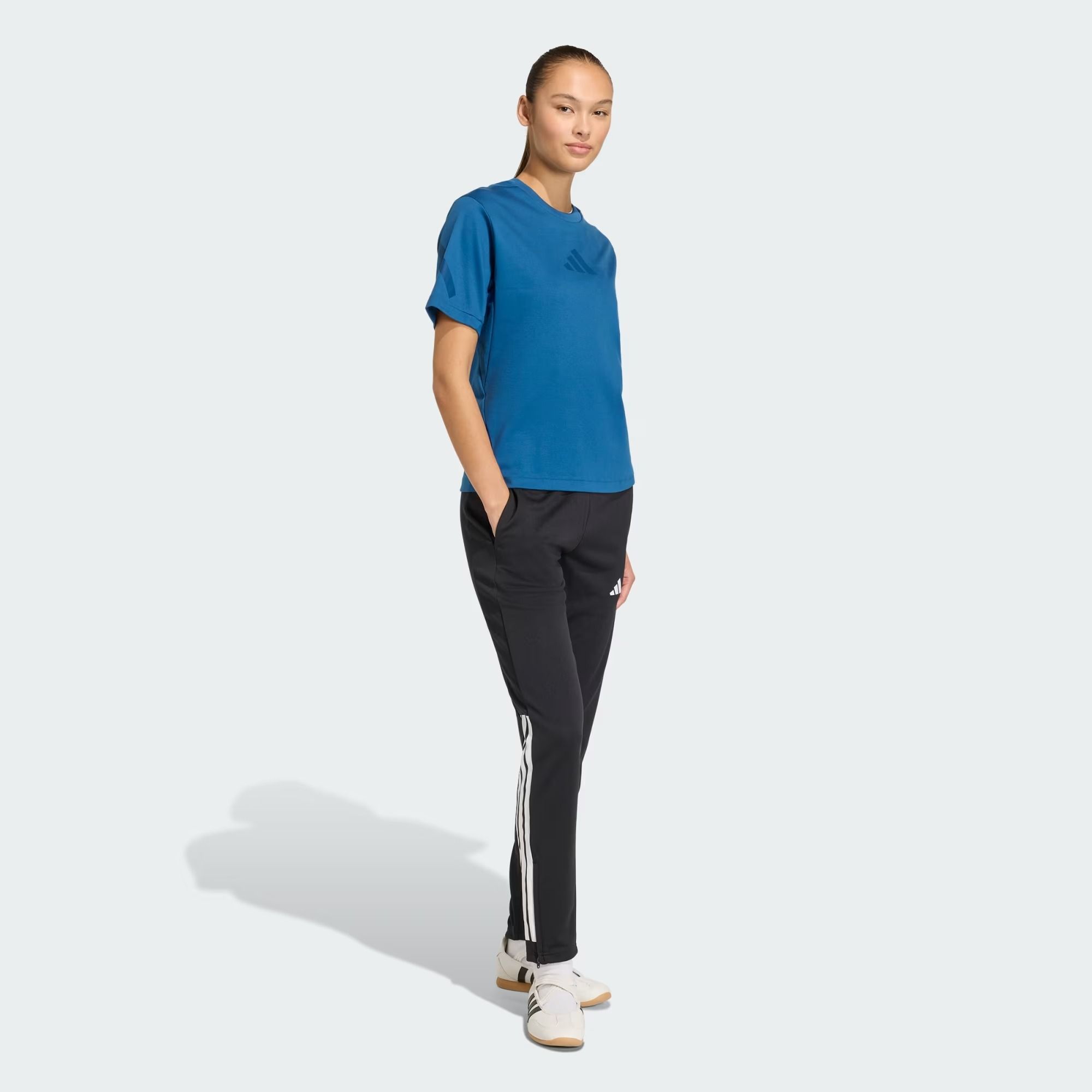  Áo T-shirt adidas Z.N.E. Nữ - KR0203 