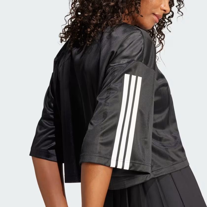  Áo T-shirt adidas Tiro Oversize 3 sọc Nữ - JG4097 