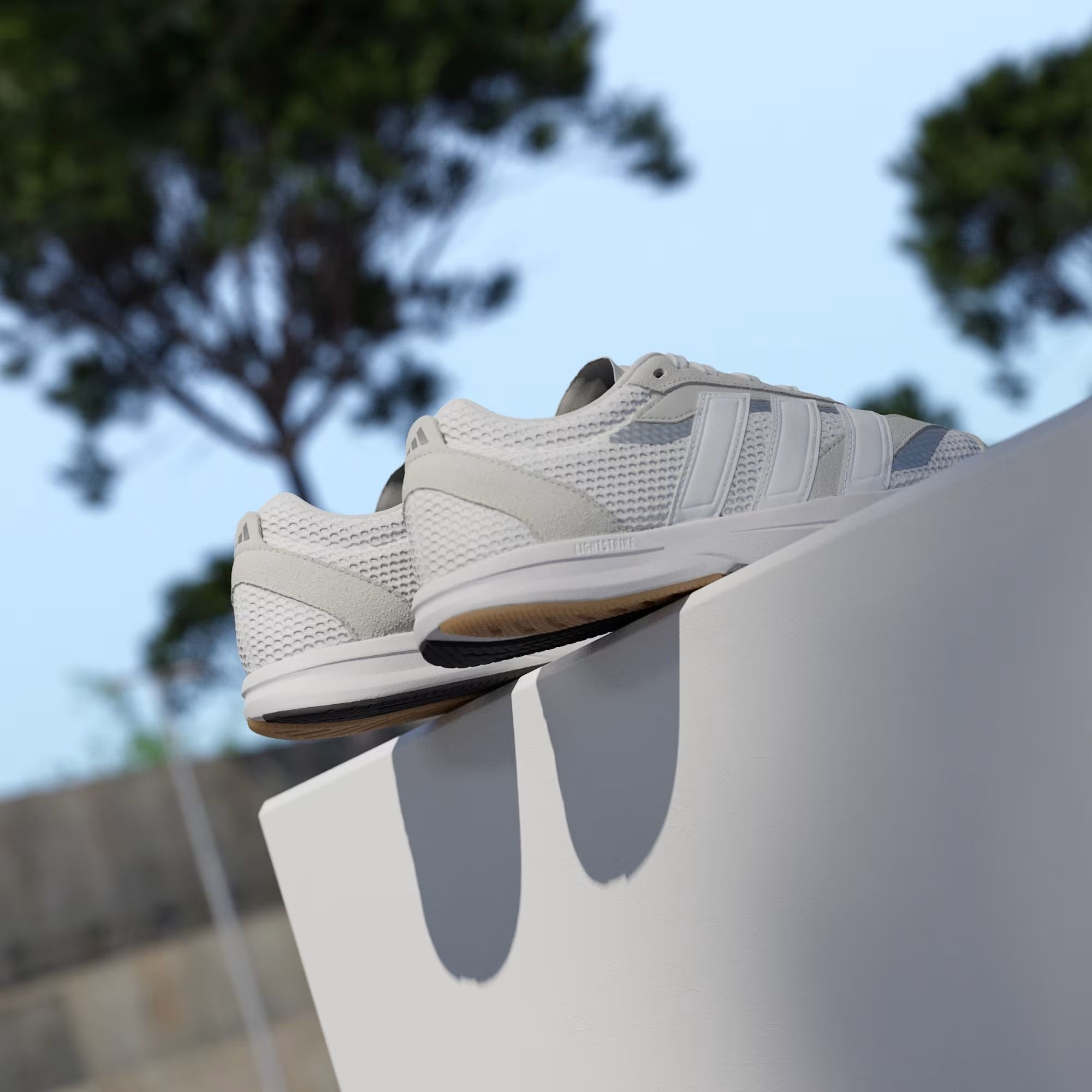  Giày thời trang adidas Lightblaze LP Nữ - JS3197 