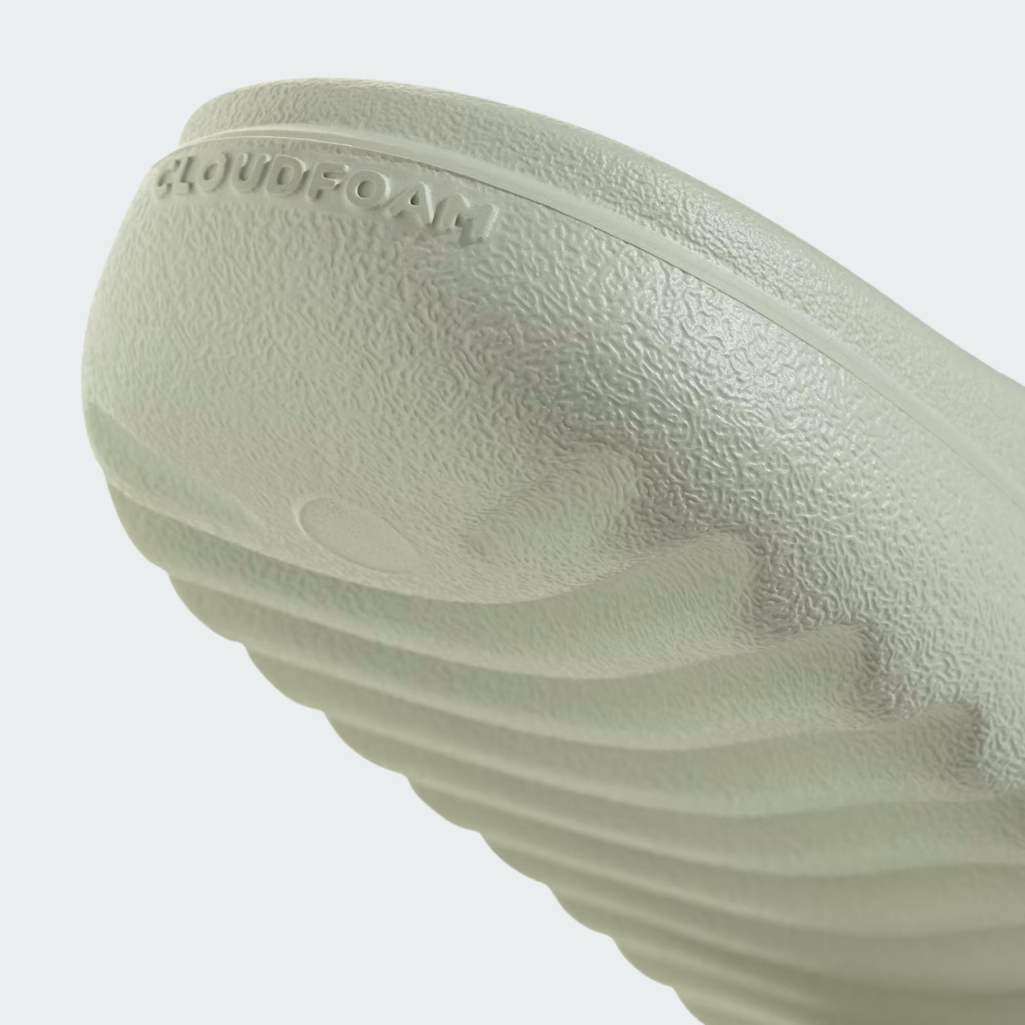 Dép xỏ ngón adidas Adilette Lumia Flip Flop Unisex - HP6948 