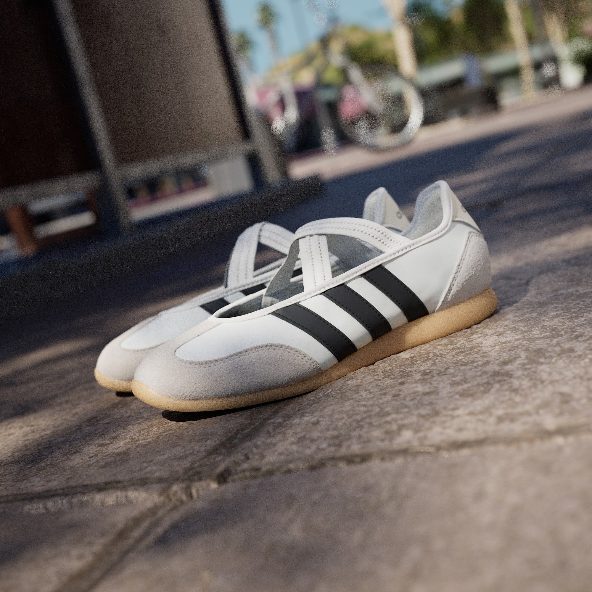  Giày thời trang adidas Barreda Mary Jane Nữ - JQ2127 
