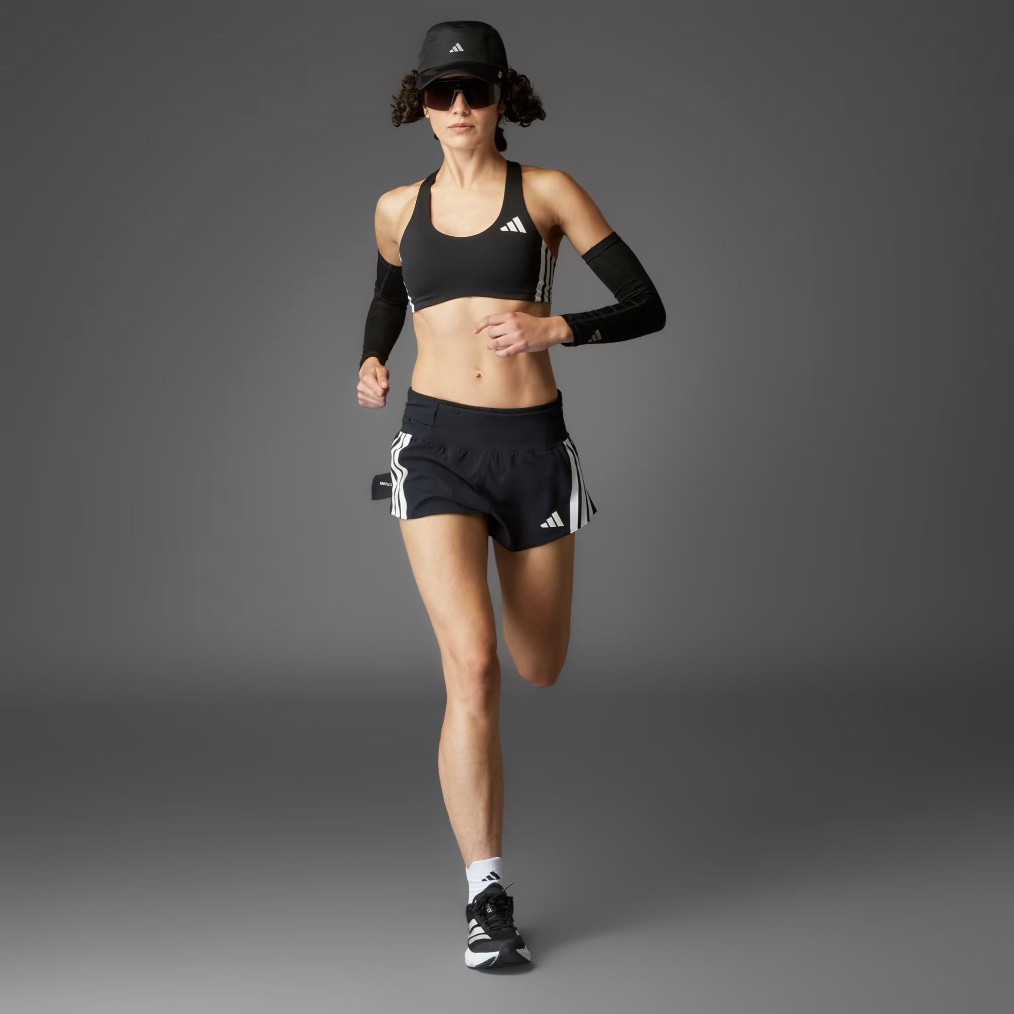  Quần short chạy bộ adidas Adizero Nữ - JM3648 