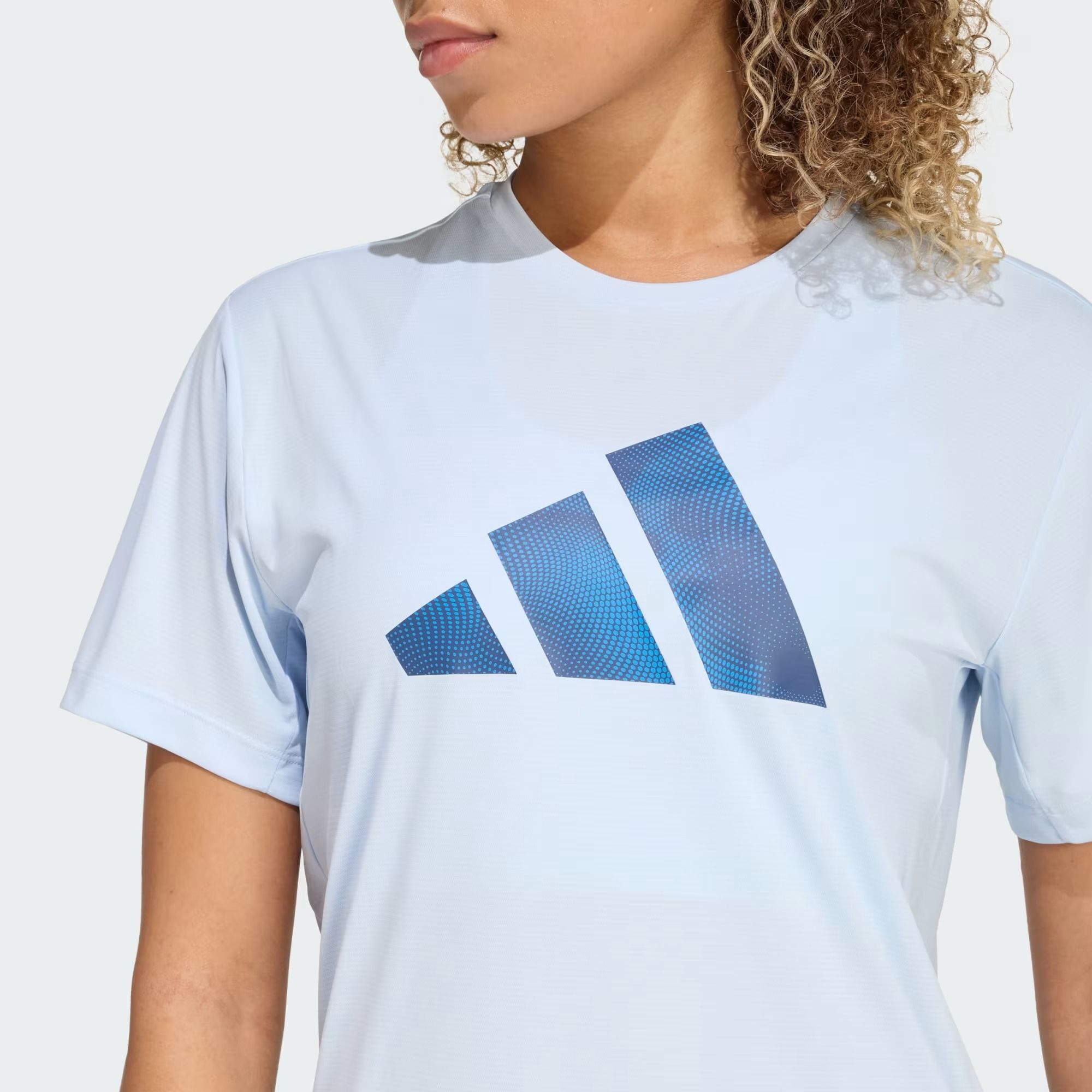  Áo T-shirt chạy bộ adidas adi365 Brand Love Nữ - KA0278 