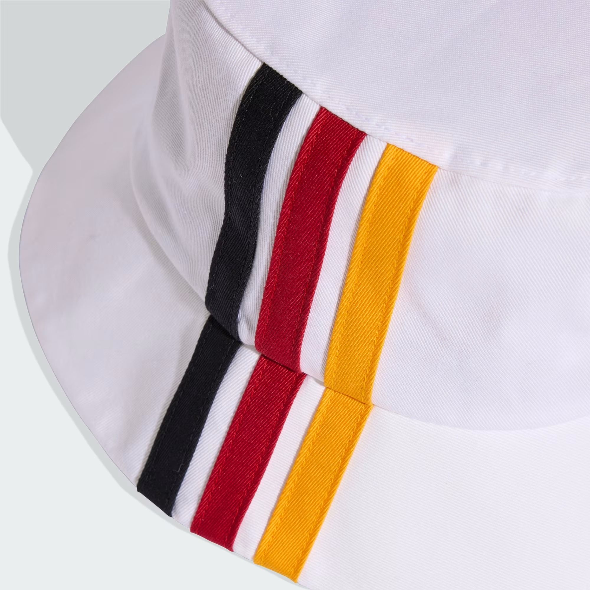  Mũ bucket adidas 3 sọc Unisex - KE5884 