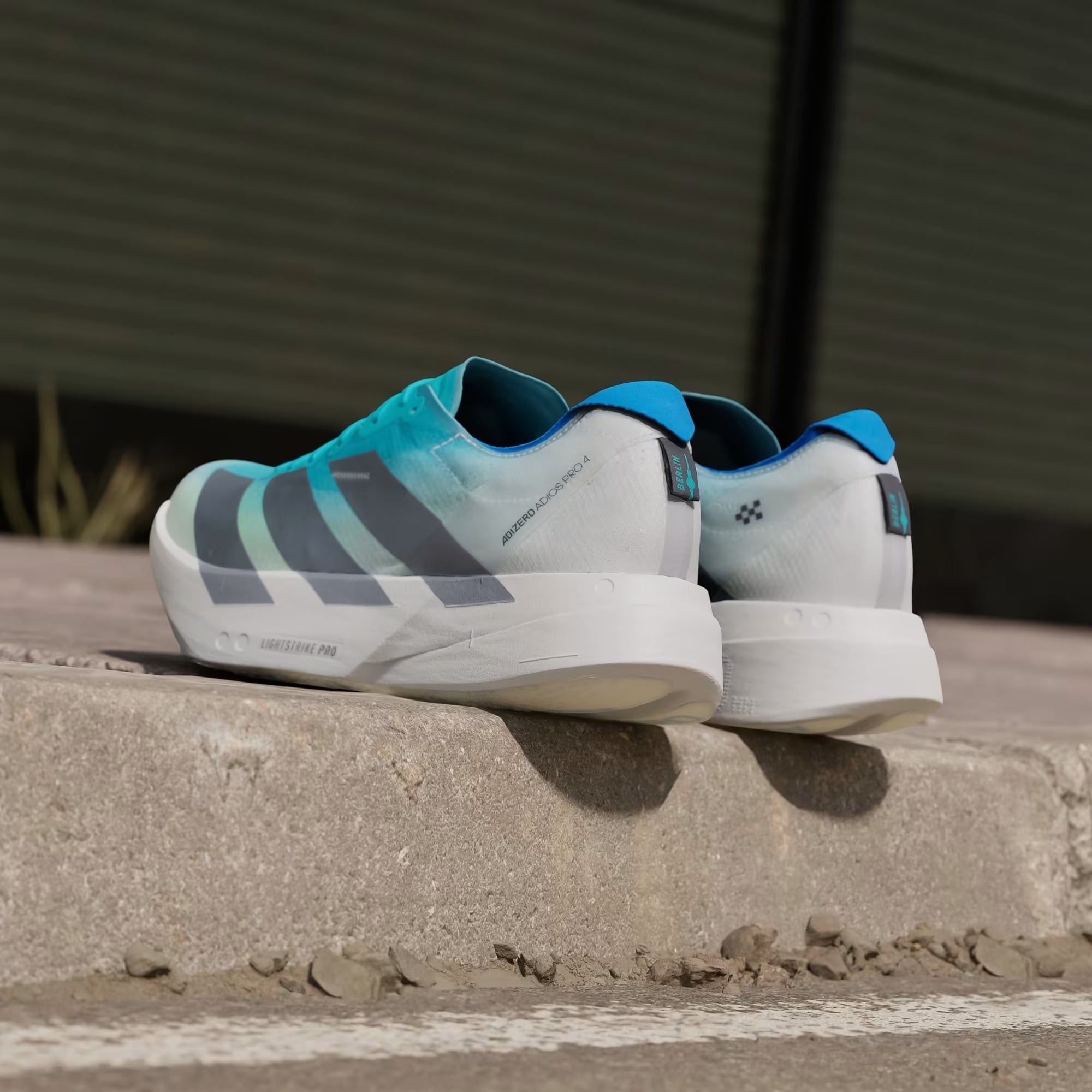  Giày chạy bộ adidas Adizero Adios Pro 4 Nam - JS2579 
