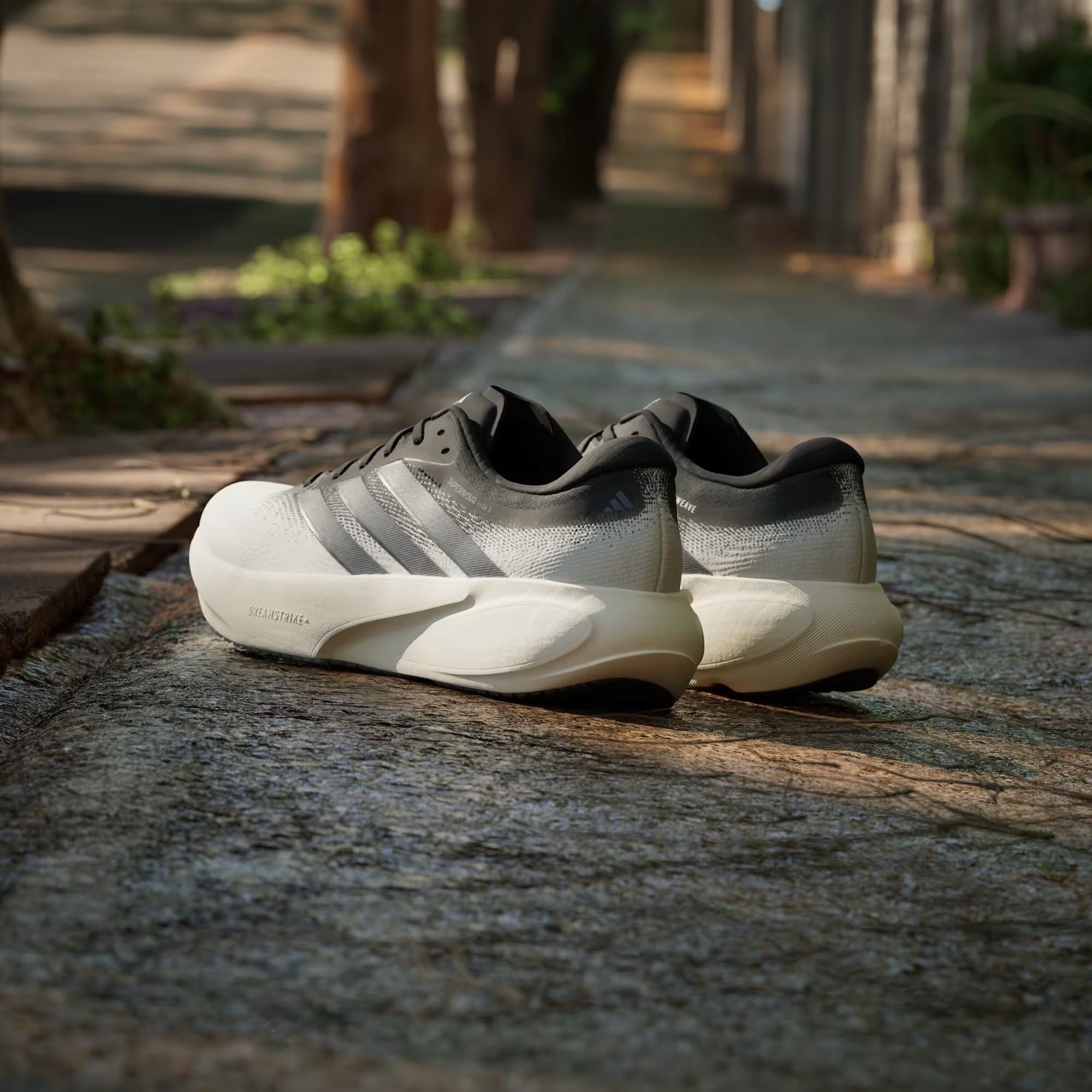  Giày chạy bộ adidas Supernova Rise 3 Nam - KK1202 