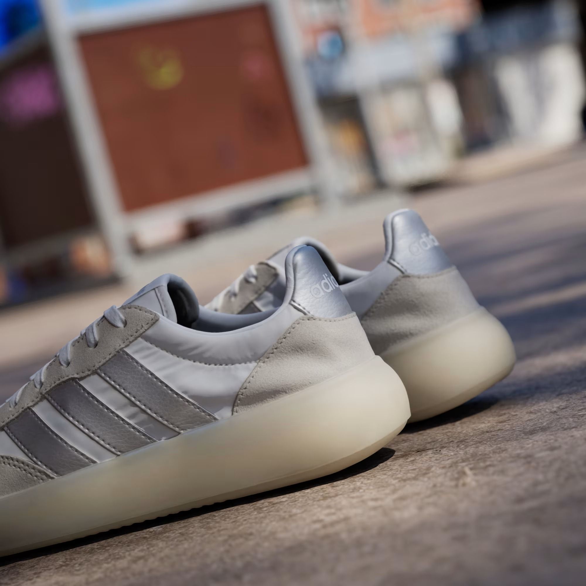  Giày thời trang adidas Barreda Decode Nữ - JI2321 