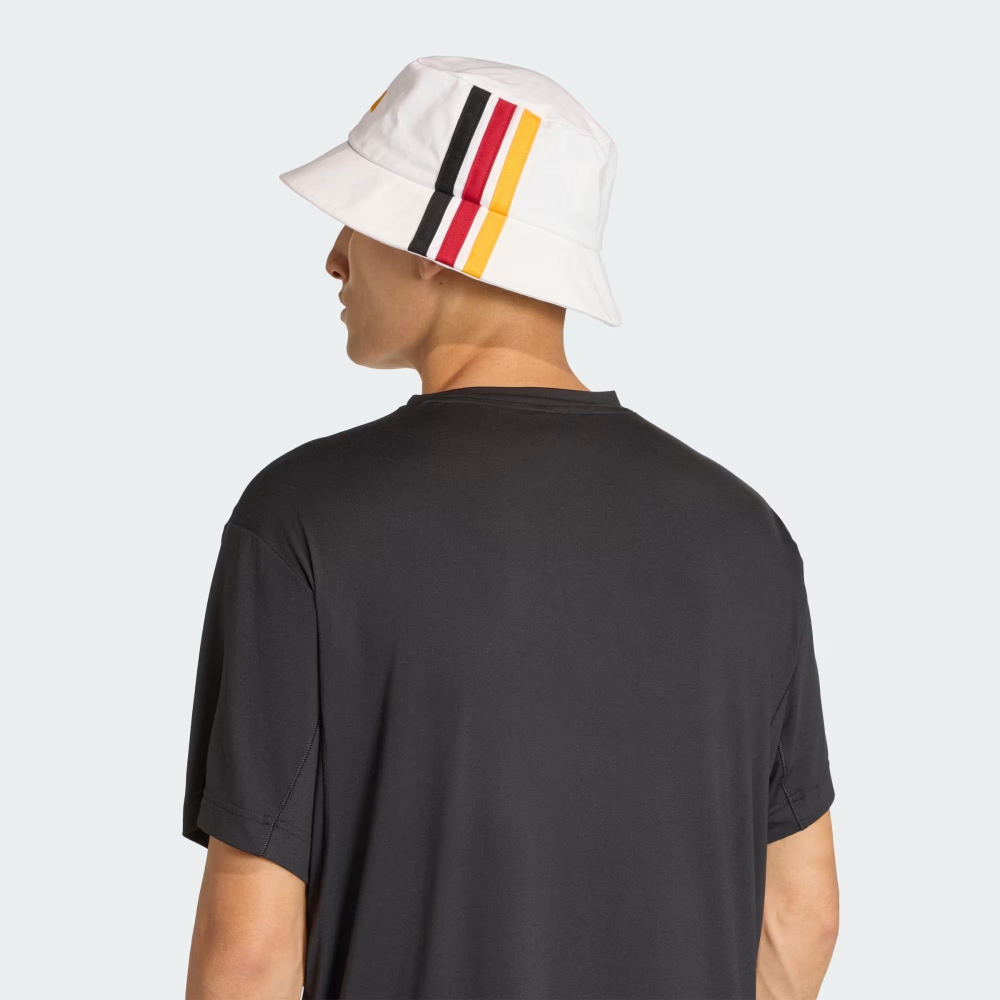  Mũ bucket adidas 3 sọc Unisex - KE5884 