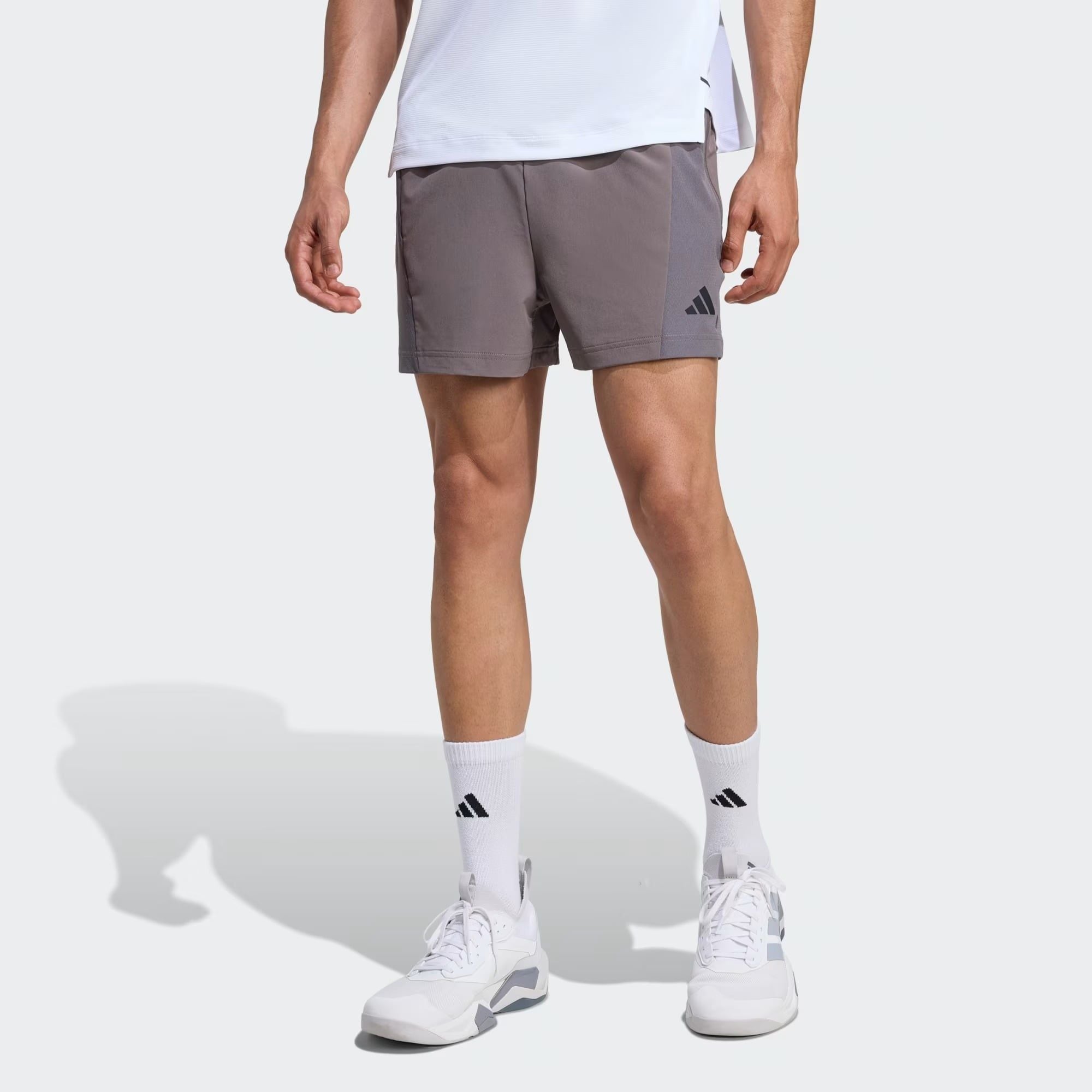  Quần short tập luyện adidas PrimeLift Nam - KD0296 