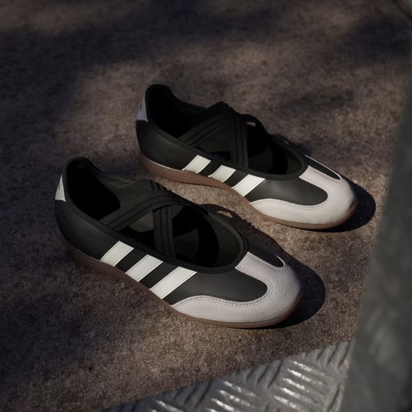  Giày thời trang adidas Barreda Mary Jane Nữ - HQ7401 