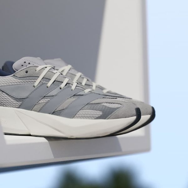  Giày thời trang adidas Lightblaze Nam - IH8607 