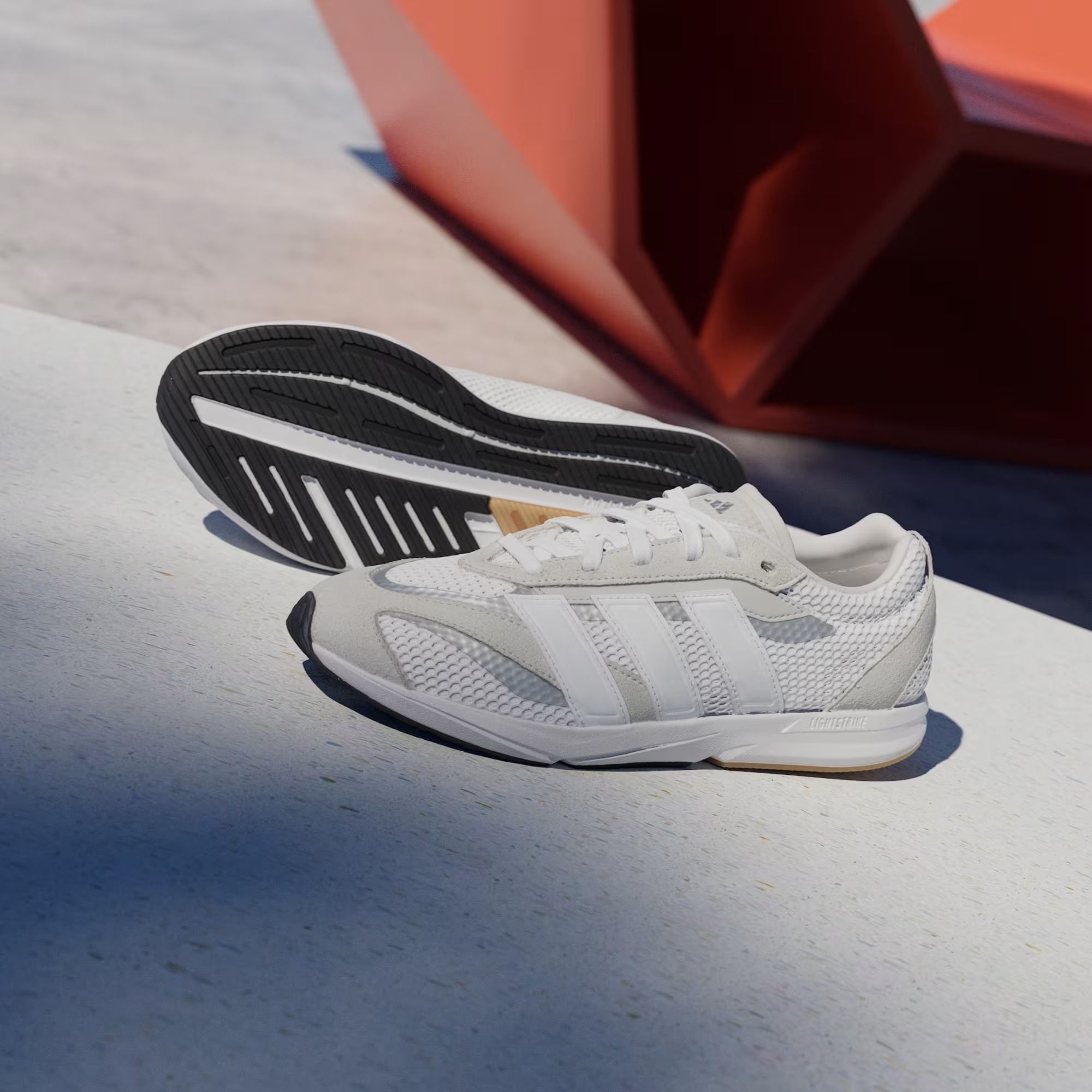  Giày thời trang adidas Lightblaze LP Nữ - JS3197 