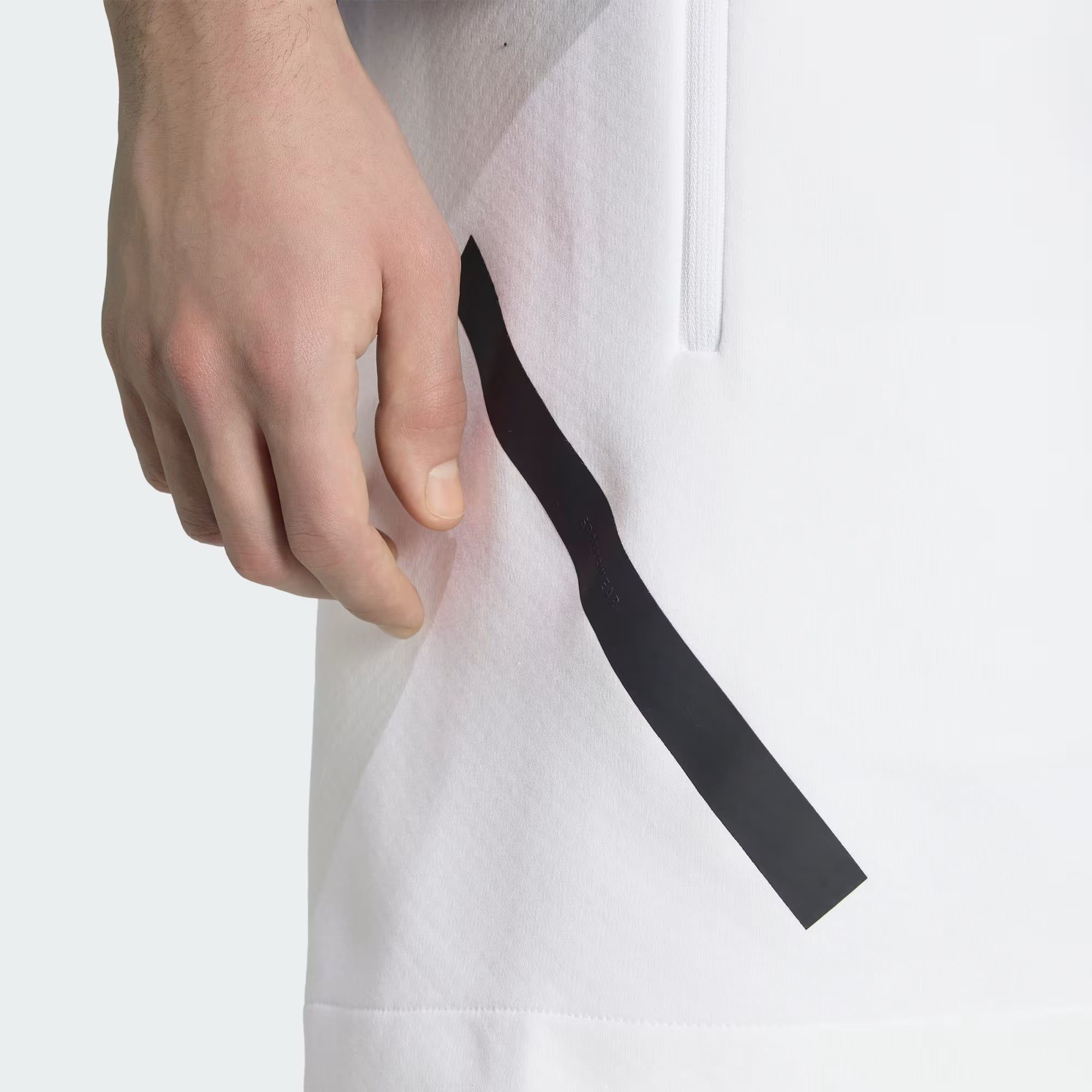 Quần short adidas Z.N.E. Nam - KF3786 