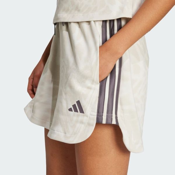  Quần short adidas Essentials 3 sọc Nữ - JG6222 