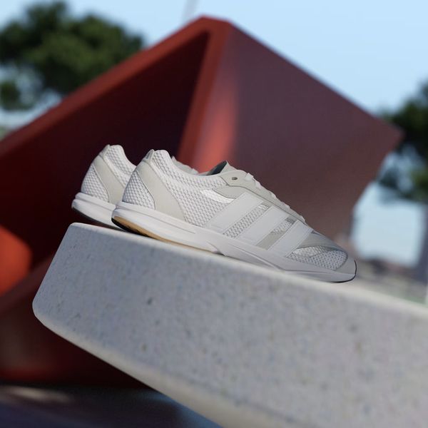  Giày thời trang adidas Lightblaze LP Nữ - JS3197 