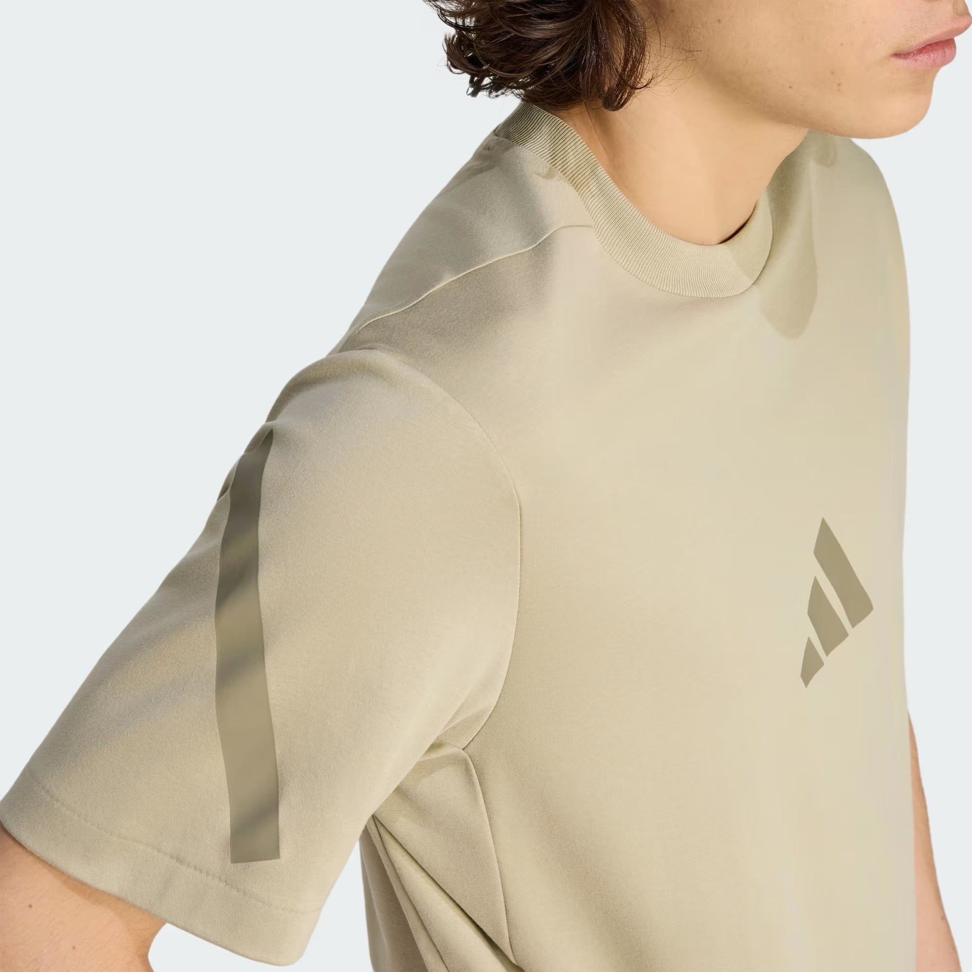  Áo T-shirt adidas Z.N.E. Nam - KE4698 