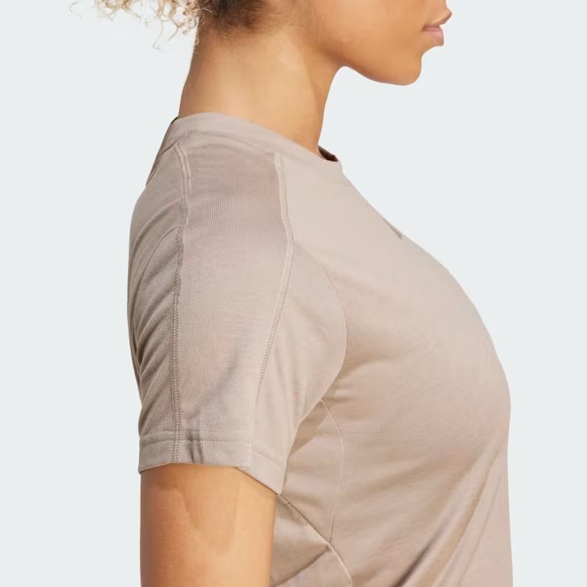  Áo T-shirt tập luyện adidas Minimal Branding Essentials AEROREADY Nữ - JY4570 