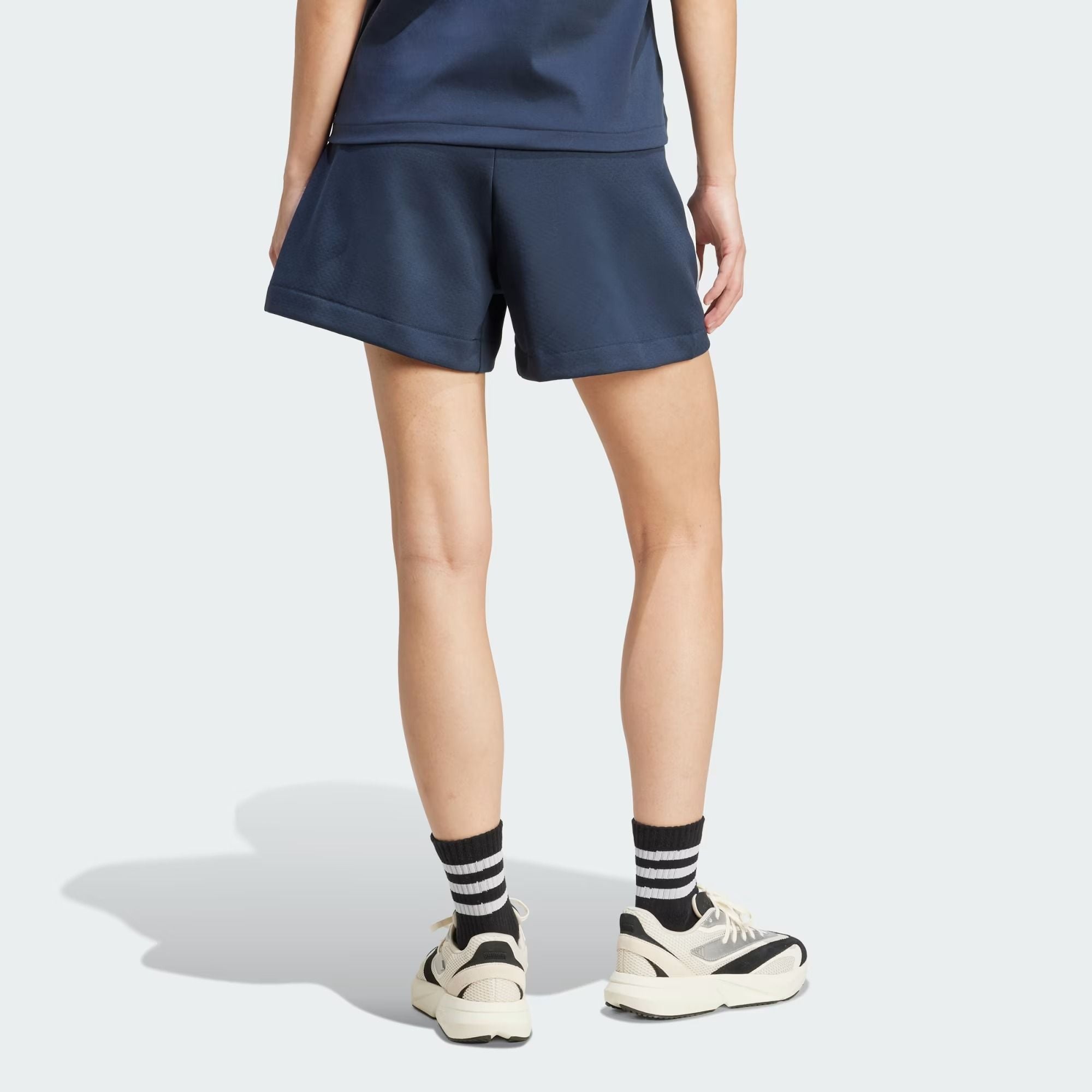  Quần short adidas Z.N.E. Nữ - JW7759 
