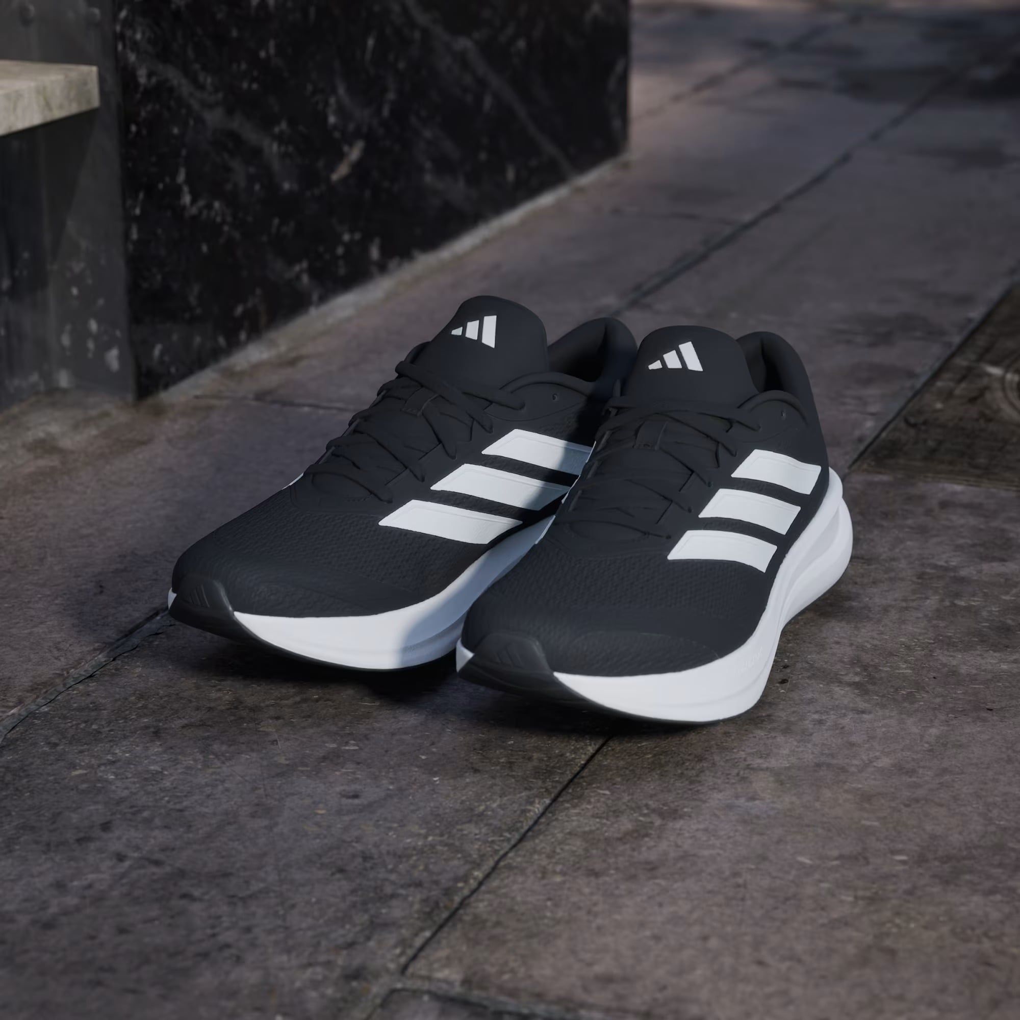  Giày chạy bộ adidas Runfalcon 6 Cloudfoam Nam - IH9532 
