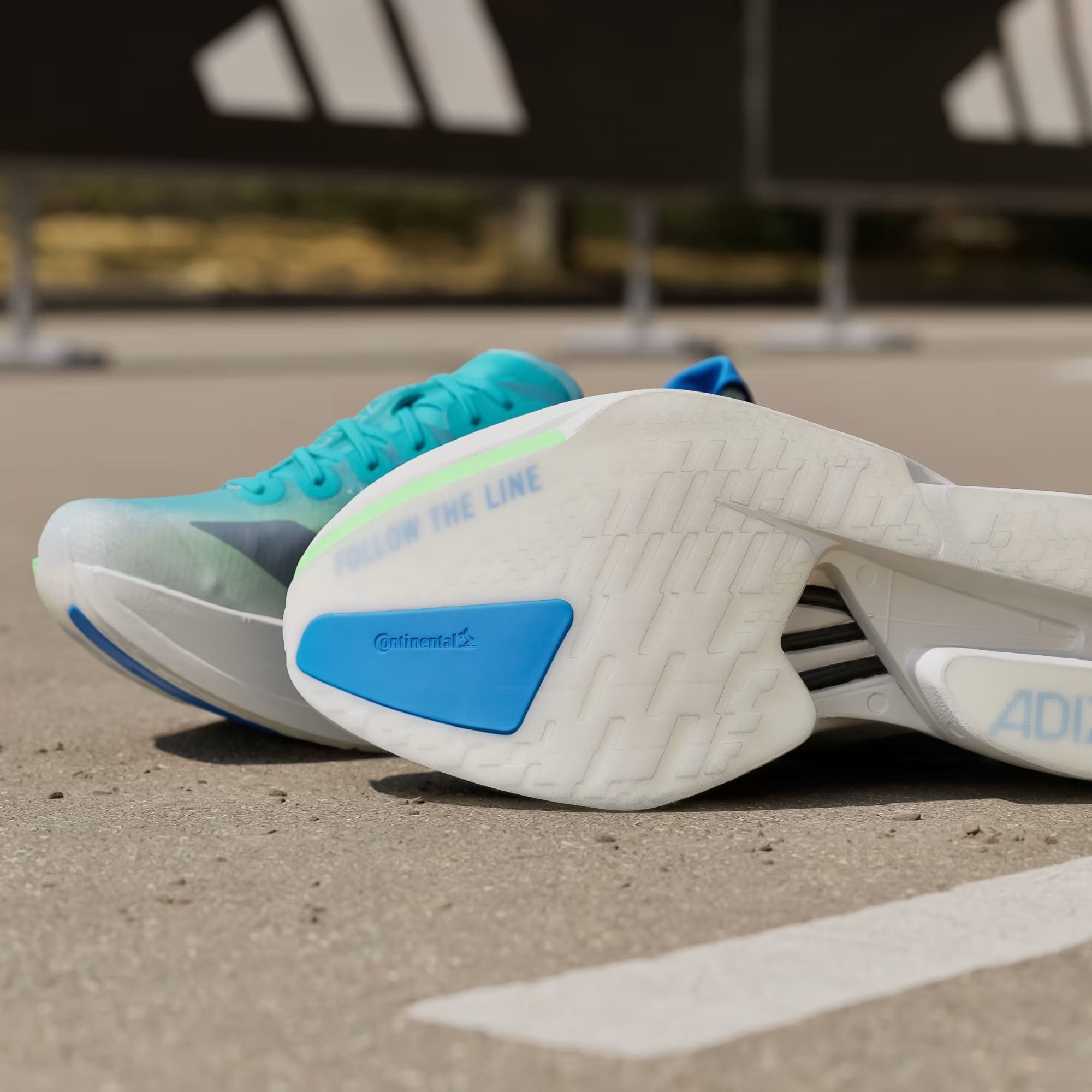  Giày chạy bộ adidas Adizero Adios Pro 4 Nam - JS2579 