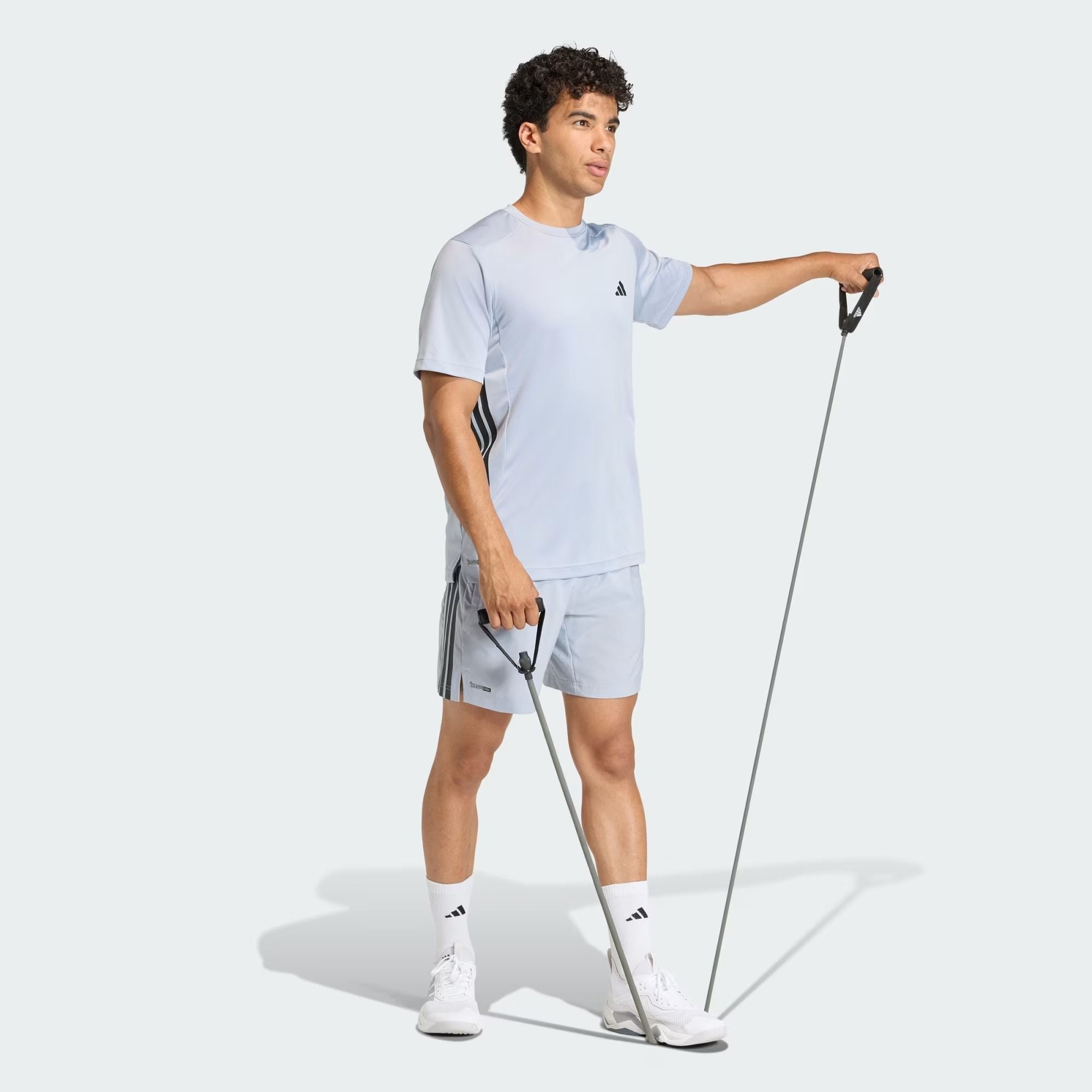  Áo T-shirt tập luyện adidas Tech Essentials 3 sọc Nam - KQ7487 