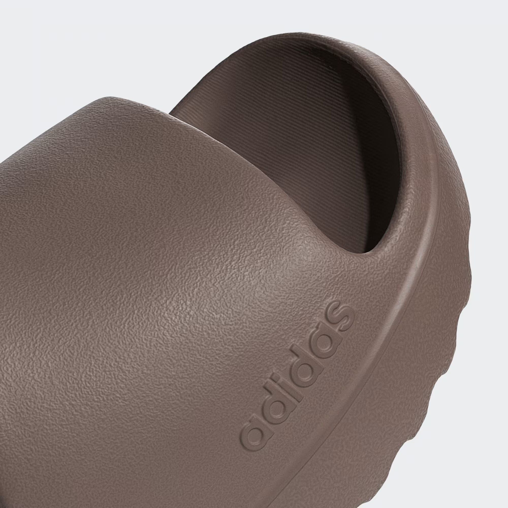  Dép quai ngang adidas Adilette Lumia Unisex - JQ0790 
