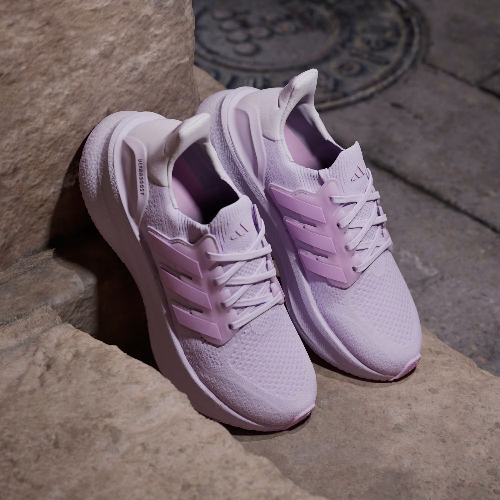  Giày chạy bộ adidas Ultraboost 5 Nữ - JQ9075 