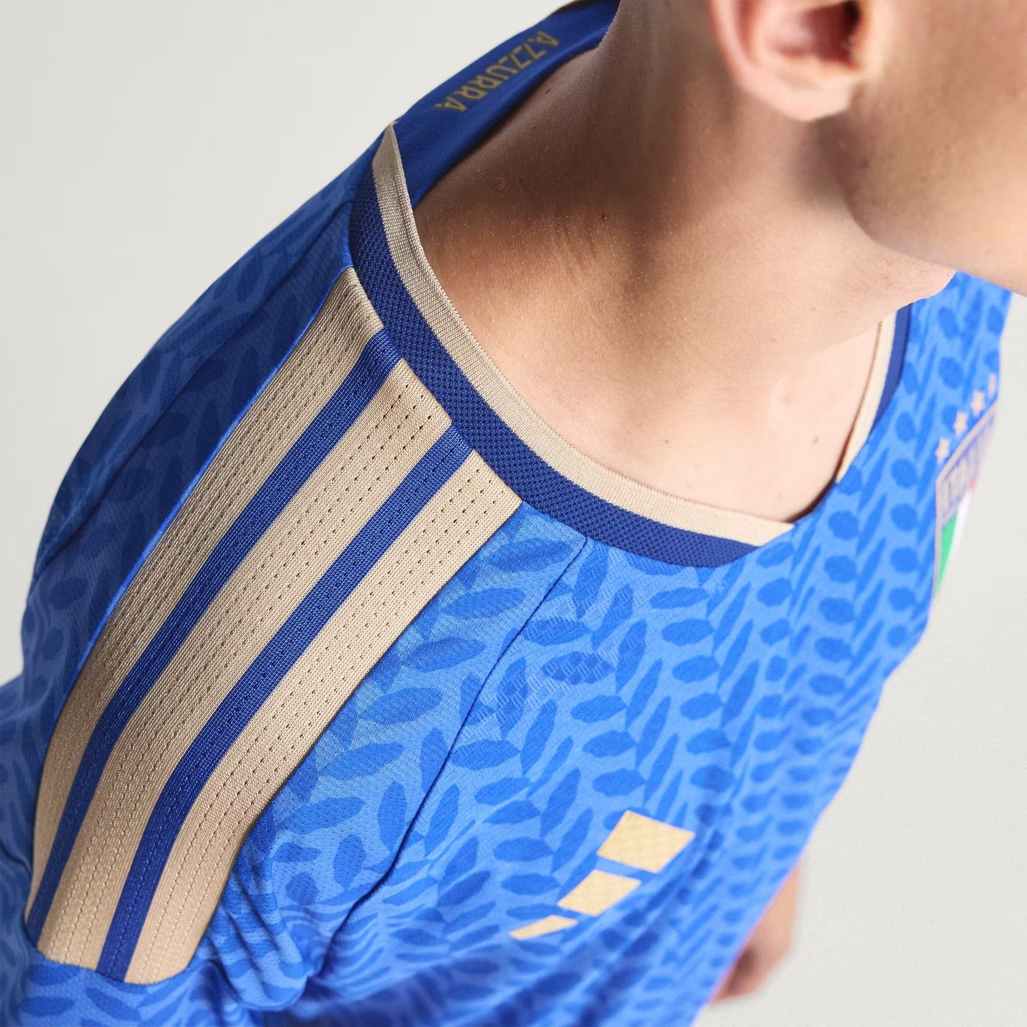 Áo jersey bóng đá adidas Sân nhà Ý 26 Authentic Nam - JL6934 