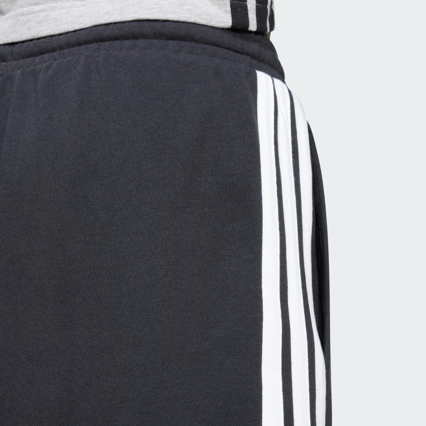  Quần short adidas Essentials 3 sọc Nam - JE6414 