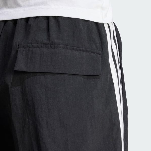  Quần short adidas Essentials 3 sọc Nữ - JE1309 