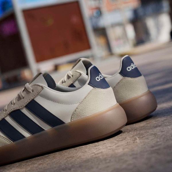  Giày thời trang adidas Barreda Decode Lux Nam - IH1449 