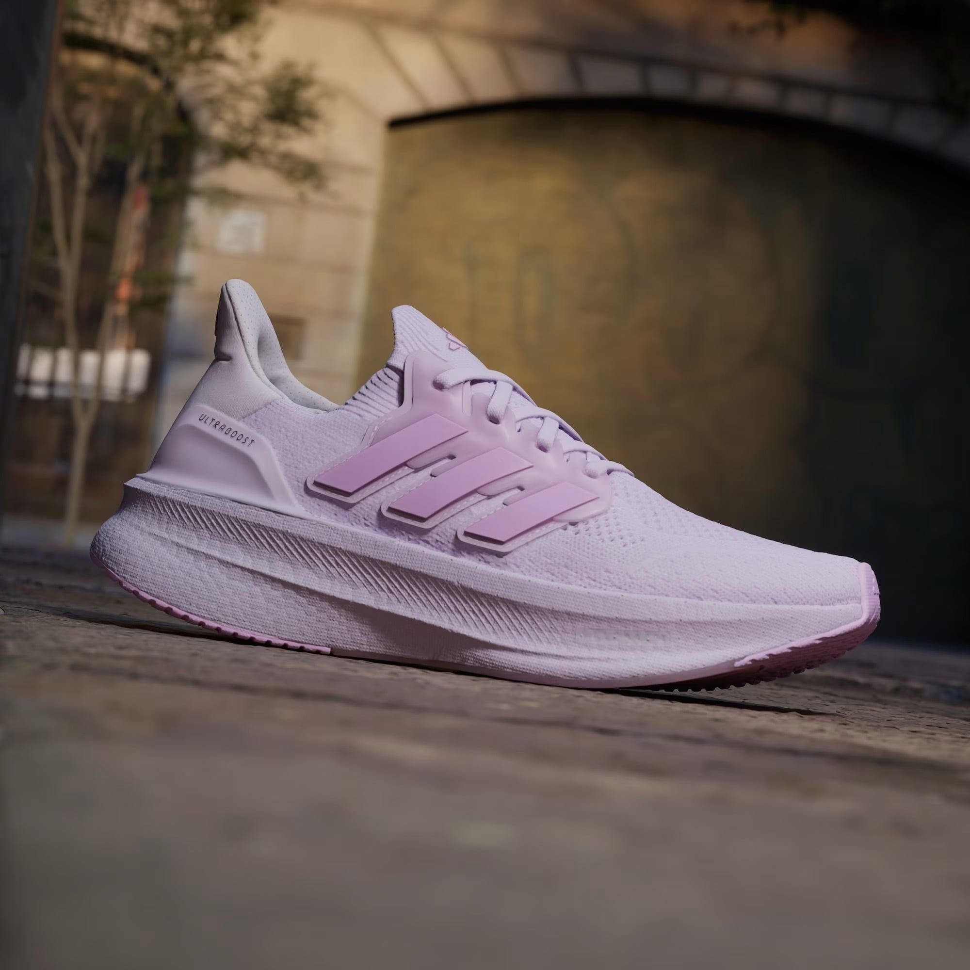  Giày chạy bộ adidas Ultraboost 5 Nữ - JQ9075 