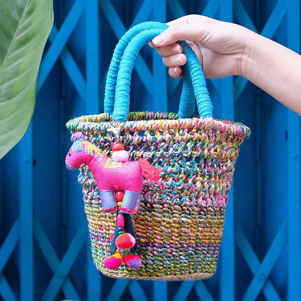 Túi Cói Abaca Dáng Trụ Kết Lưới Nhiều Màu - NGÔ ĐỒNG