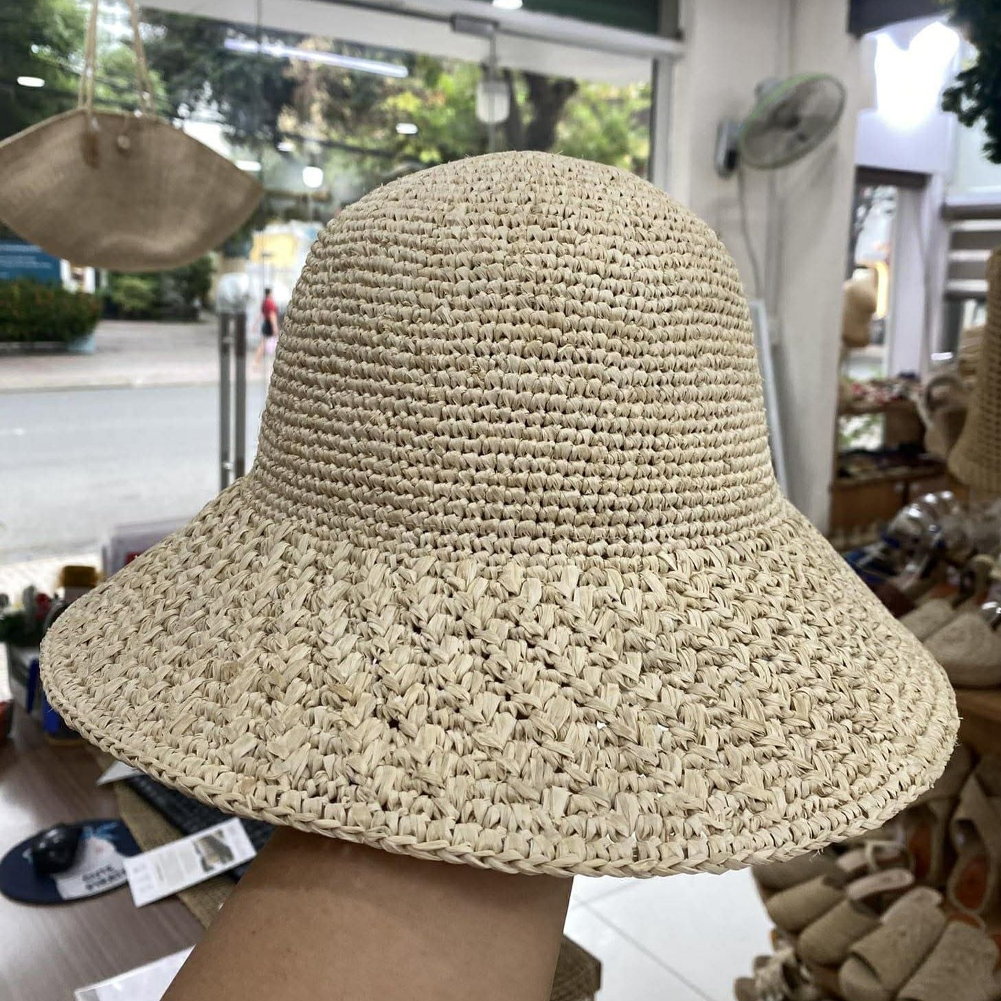 Nón Móc Thủ Công Sợi Cọ Raffia Tự Nhiên Vành 8cm - CAM LÂM 8
