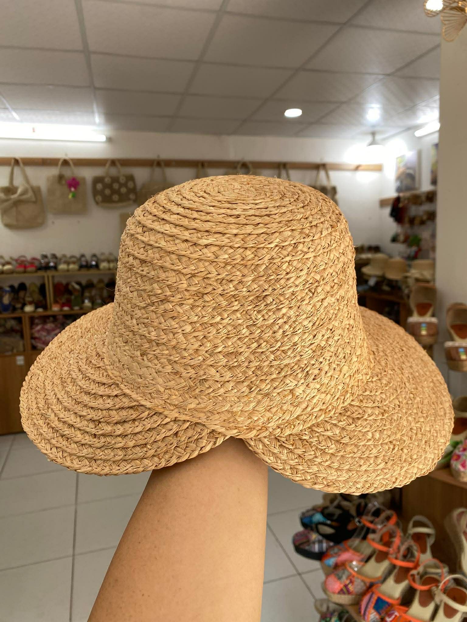 Nón Cói Raffia Chóp Tròn Dạng Nửa Vành Lưỡi Trai 8cm - BO SAU