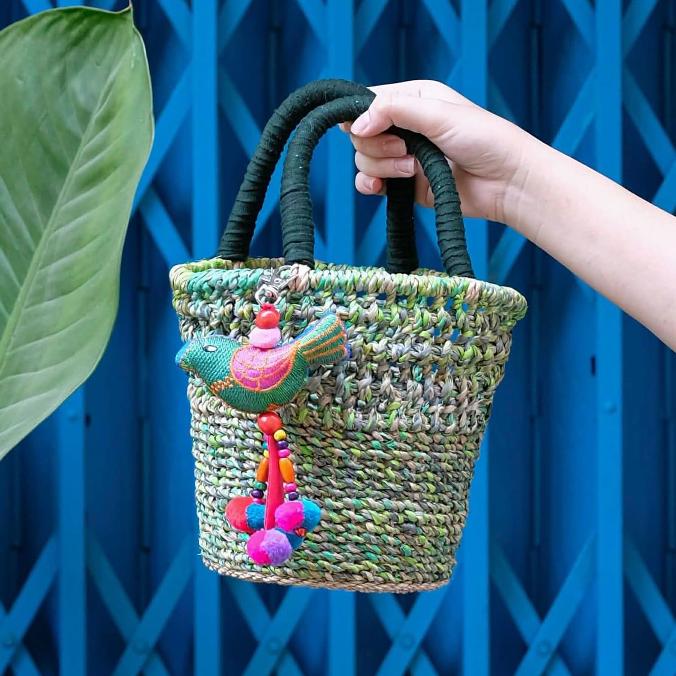 Túi Cói Abaca Dáng Trụ Kết Lưới Nhiều Màu - NGÔ ĐỒNG